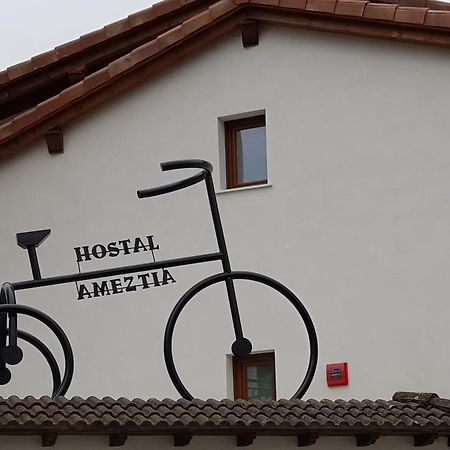 Hostal Ameztia Донестебе Экстерьер фото