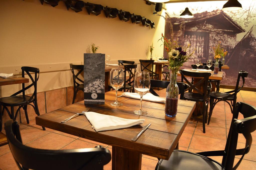 Hostal Ameztia Донестебе Экстерьер фото