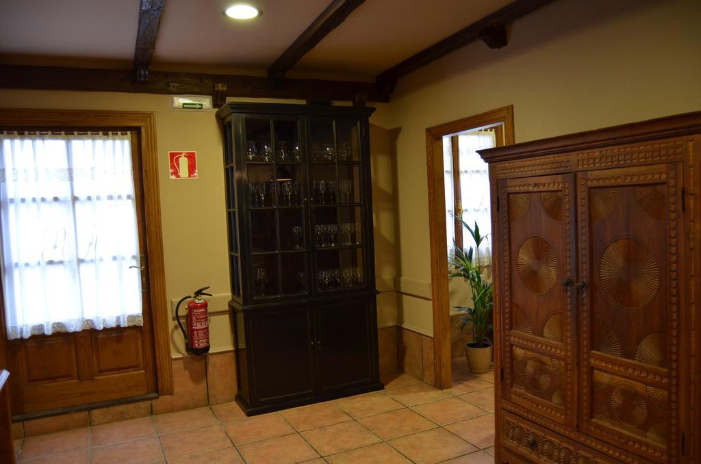 Hostal Ameztia Донестебе Экстерьер фото